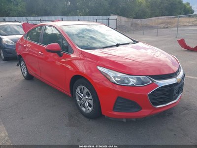 1G1BC5SM1K7****** 2019 Chevrolet Cruze