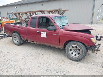 4TAVL52N2YZ****** 2000 Toyota Tacoma