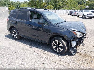 JF2SJADCXJH****** 2018 Subaru Forester
