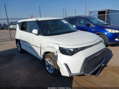 KNDJ23AU9P7****** 2023 Kia Soul