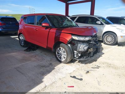 KNDJ23AUXN7****** 2022 Kia Soul