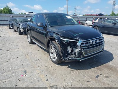 WA1ANAFY8J2****** 2018 Audi Q5