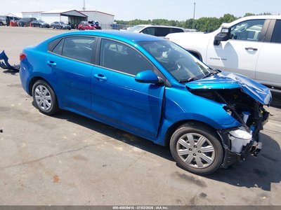 3KPA24AD0ME****** 2021 Kia Rio