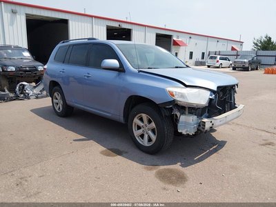5TDBK3EH9AS****** 2010 Toyota Highlander