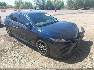 4T1T11AK5MU****** Salvage and Wrecked 2021 Toyota Camry in Anaheim Consolidated