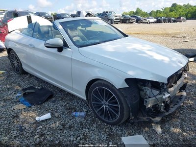 2020 Mercedes-Benz C 300