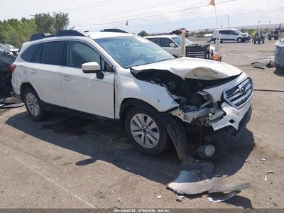 4S4BSACC1G3****** 2016 Subaru Outback