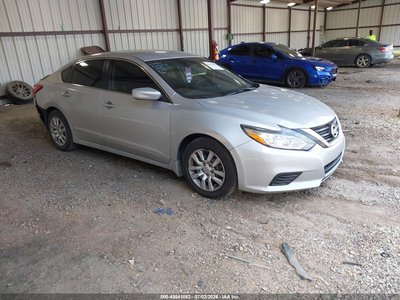 1N4AL3APXHC****** 2017 Nissan Altima