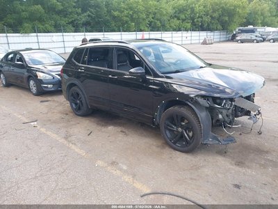 3VV8B7AX9RM****** 2024 Volkswagen Tiguan