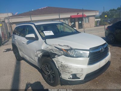 2016 Toyota Highlander