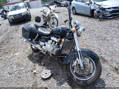 1HFSC3405YA****** 2000 Honda Valkyrie