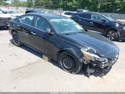2020 Nissan Altima