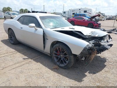 2C3CDYBT0CH****** 2012 Dodge Challenger
