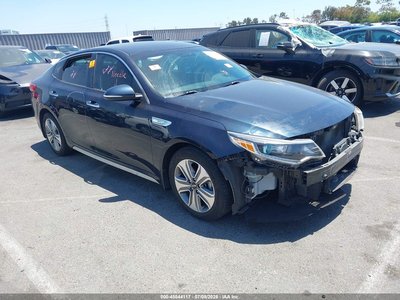 KNAGU4LE7H5****** 2017 Kia Optima