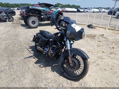 1HD1KB412AB****** 2010 Harley-Davidson FLHX
