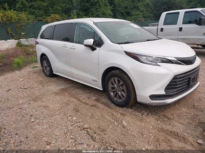 5TDKRKEC7MS****** 2021 Toyota Sienna