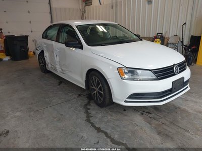 3VWD67AJXGM****** 2016 Volkswagen Jetta