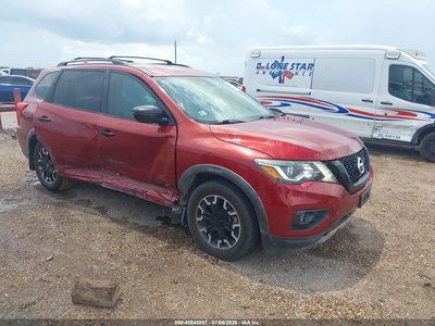 2020 Nissan Pathfinder