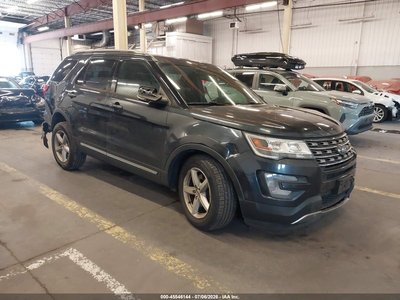 1FM5K8D86HG****** 2017 Ford Explorer