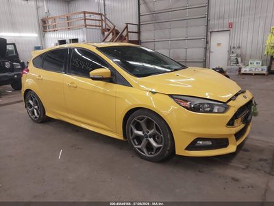 1FADP3L94HL****** 2017 Ford Focus St