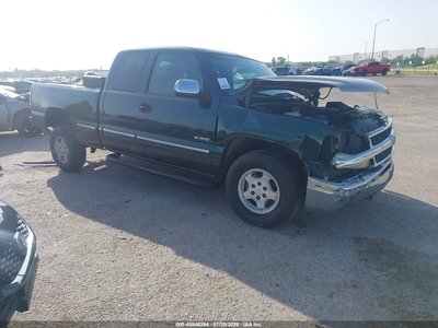 2GCEK19V821****** 2002 Chevrolet Silverado 1500