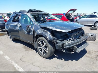 4S4BSAKC1J3****** 2018 Subaru Outback