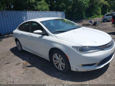 1C3CCCAB8GN****** 2016 Chrysler 200