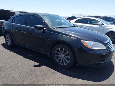 1C3CCBBG5EN****** 2014 Chrysler 200
