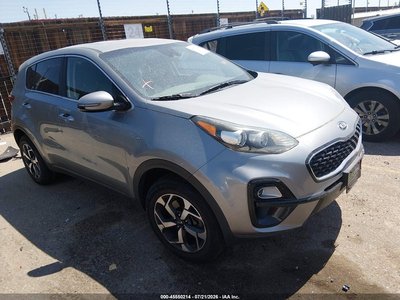 KNDPMCAC1L7****** 2020 Kia Sportage