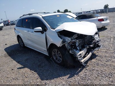 5TDYRKEC7MS****** 2021 Toyota Sienna
