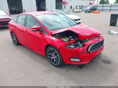 1FADP3F27GL****** 2016 Ford Focus
