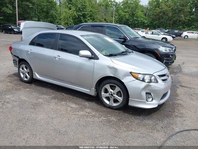 2T1BU4EE9DC****** 2013 Toyota Corolla