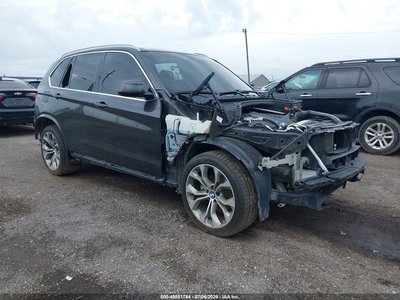 5UXKR0C57E0****** 2014 BMW X5