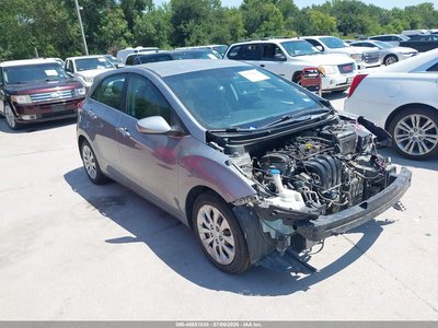 KMHD35LH1GU****** 2016 Hyundai Elantra