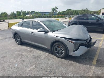3KPFT4DEXSE****** 2025 Kia K4