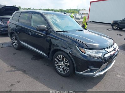 JA4AD2A34JZ****** 2018 Mitsubishi Outlander