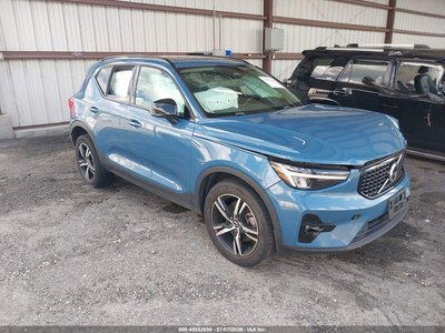 YV4L12UW8P2****** 2023 Volvo XC40