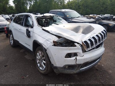 1C4PJMDS5GW****** 2016 Jeep Cherokee