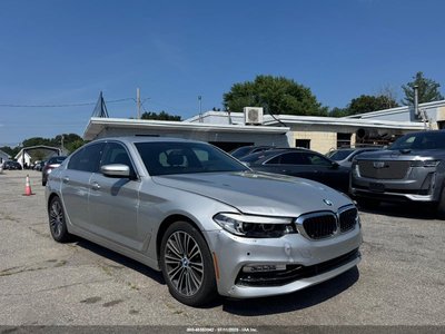 WBAJB1C56JB****** 2018 BMW 530e