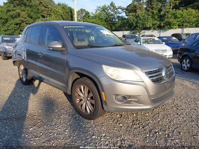 WVGAV75N49W****** 2009 Volkswagen Tiguan