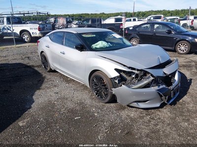 2016 Nissan Maxima