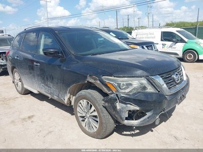 2017 Nissan Pathfinder
