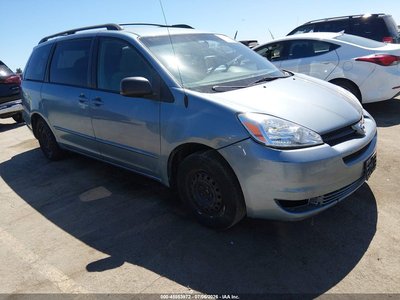 2005 Toyota Sienna
