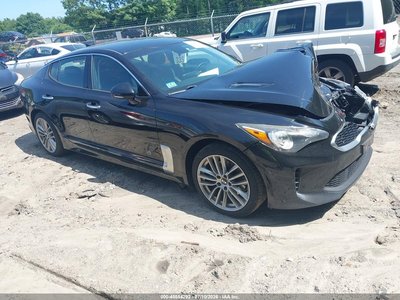 KNAE15LA0J6****** 2018 Kia Stinger