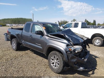 5TFSZ5AN2GX****** 2016 Toyota Tacoma