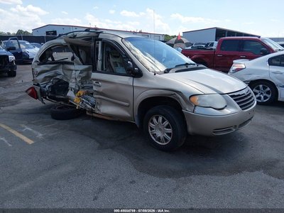 2A8GP54LX6R****** 2006 Chrysler Town & Country