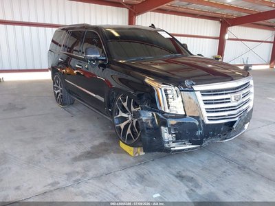 1GYS4DKJ2HR****** 2017 Cadillac Escalade