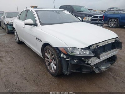 SAJBD4FX4KC****** 2019 Jaguar XF