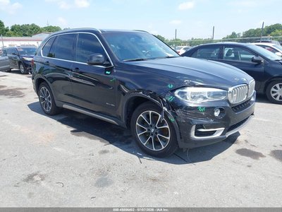 5UXKR2C57J0****** 2018 BMW X5