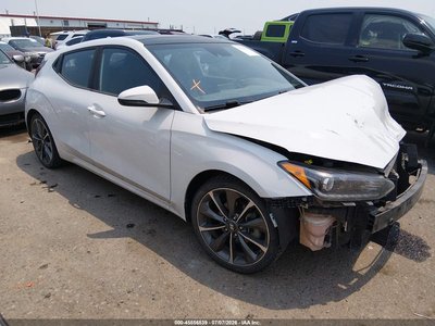 2019 Hyundai Veloster